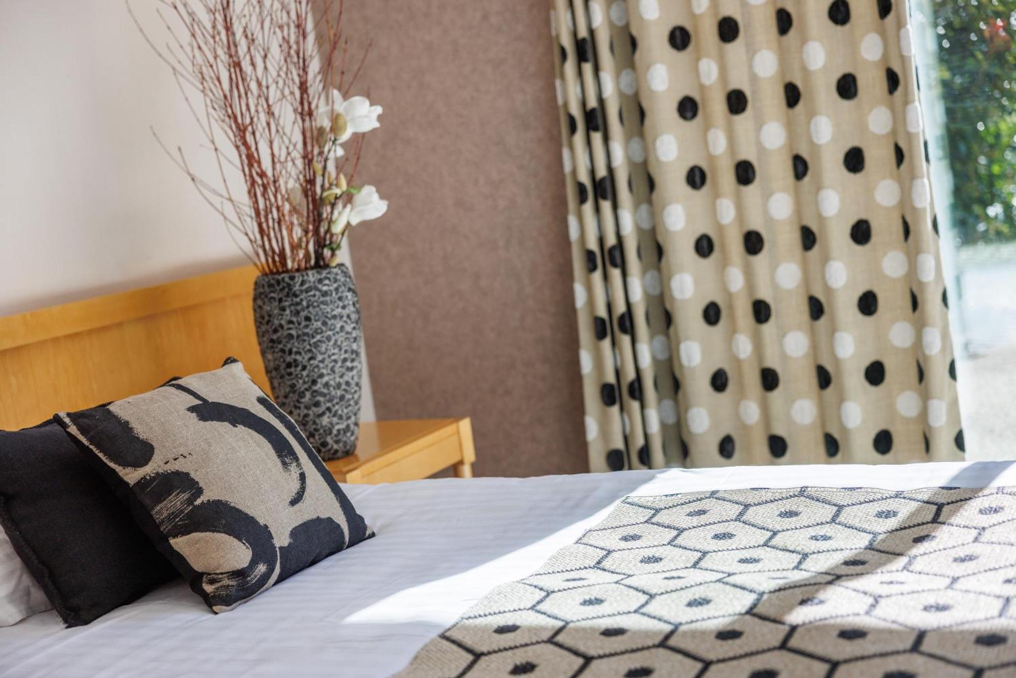 Logis Hotel Golf Le Domaine Du Val De Sorne Vernantois エクステリア 写真